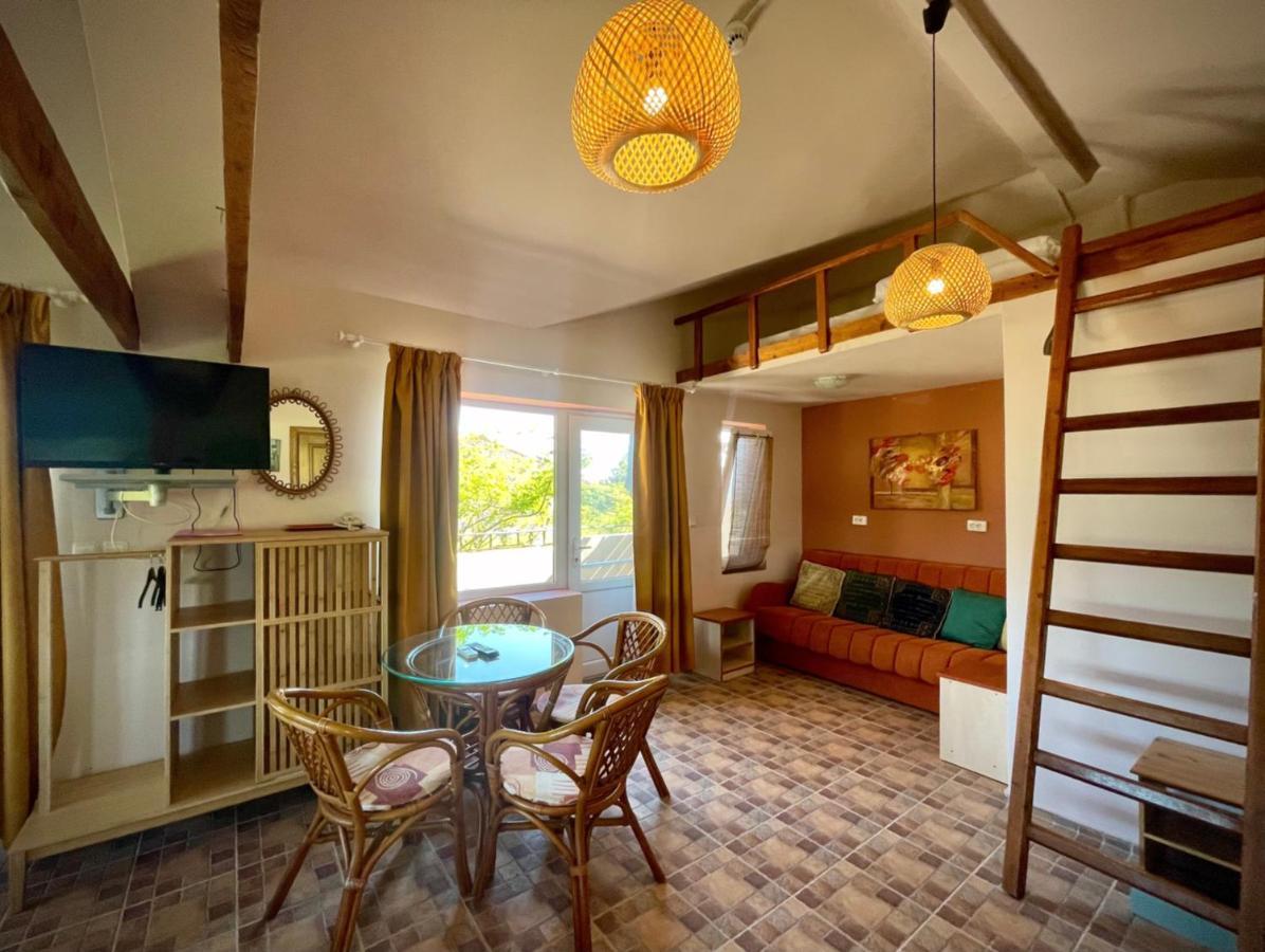 H By Hambar Apartment Vama Veche Luaran gambar