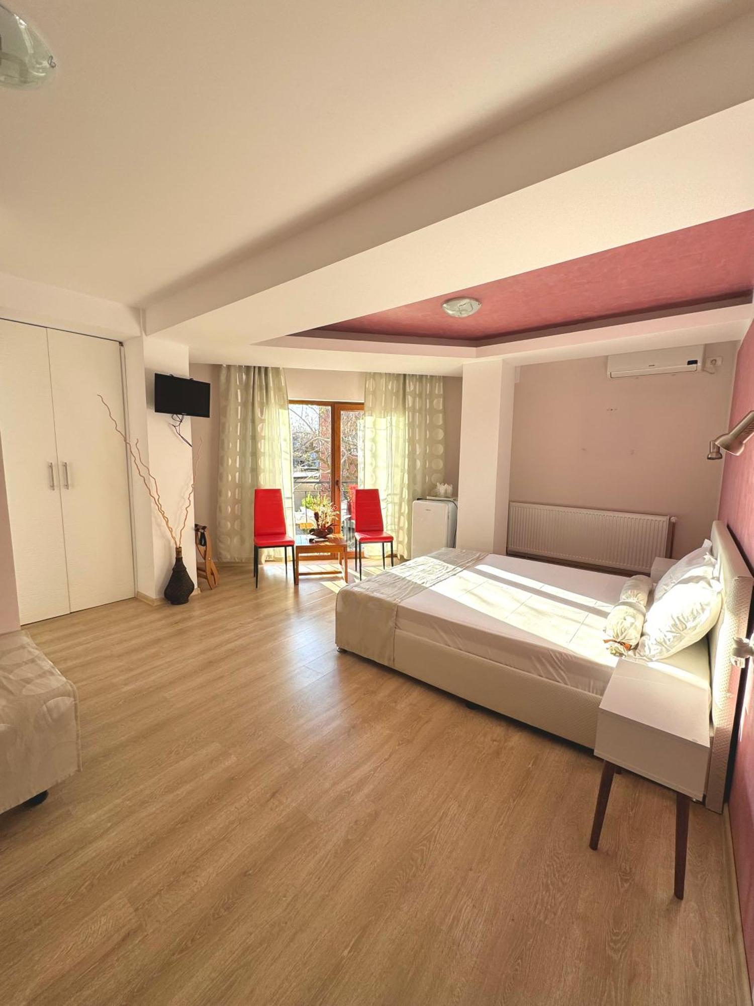 H By Hambar Apartment Vama Veche Luaran gambar