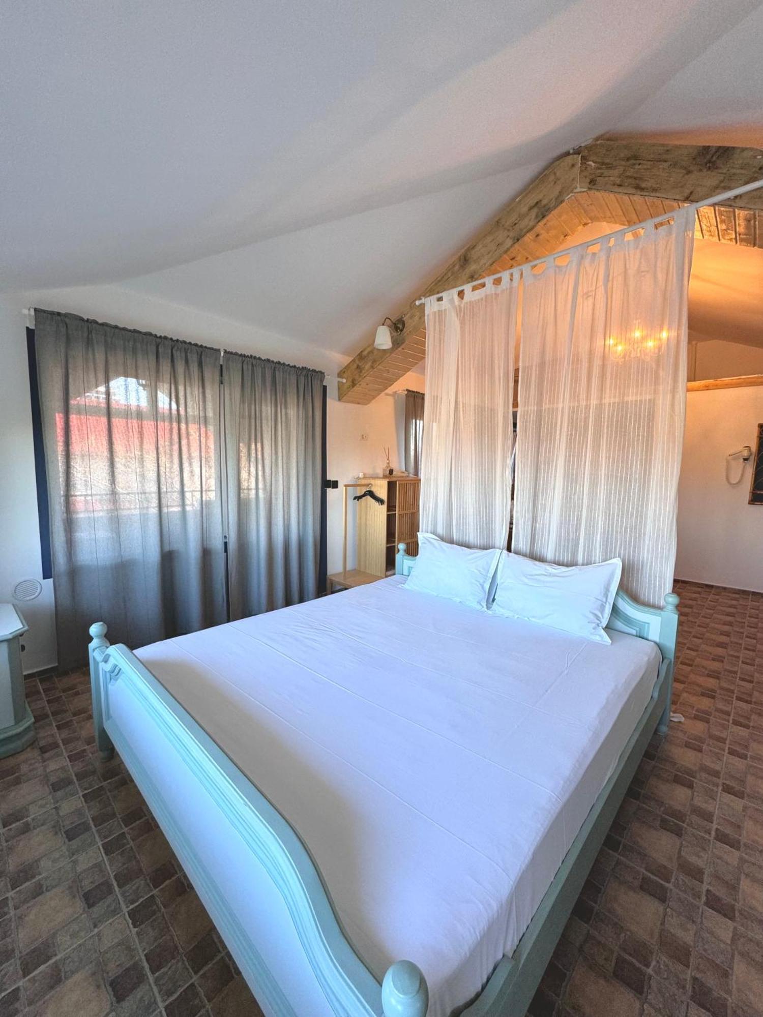 H By Hambar Apartment Vama Veche Luaran gambar