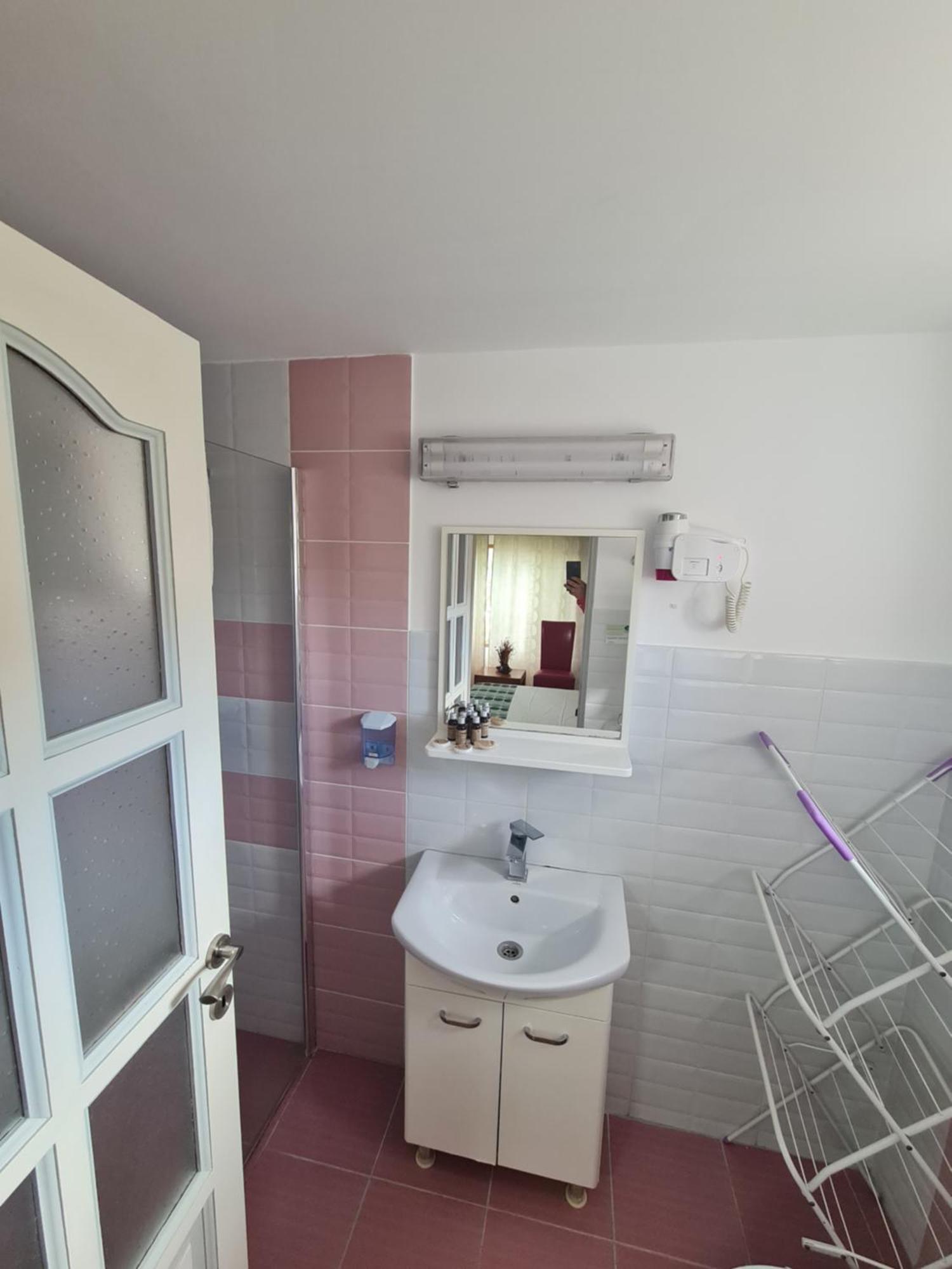 H By Hambar Apartment Vama Veche Luaran gambar