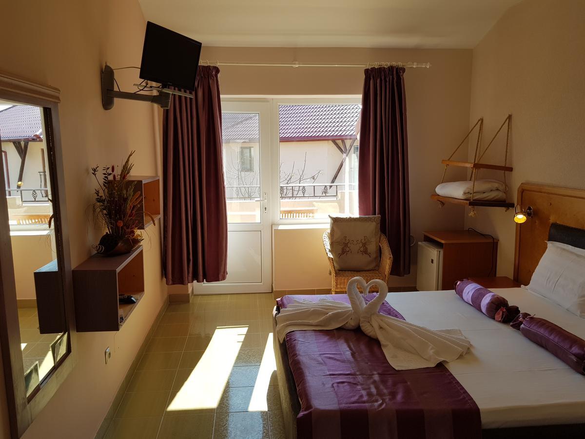 H By Hambar Apartment Vama Veche Luaran gambar